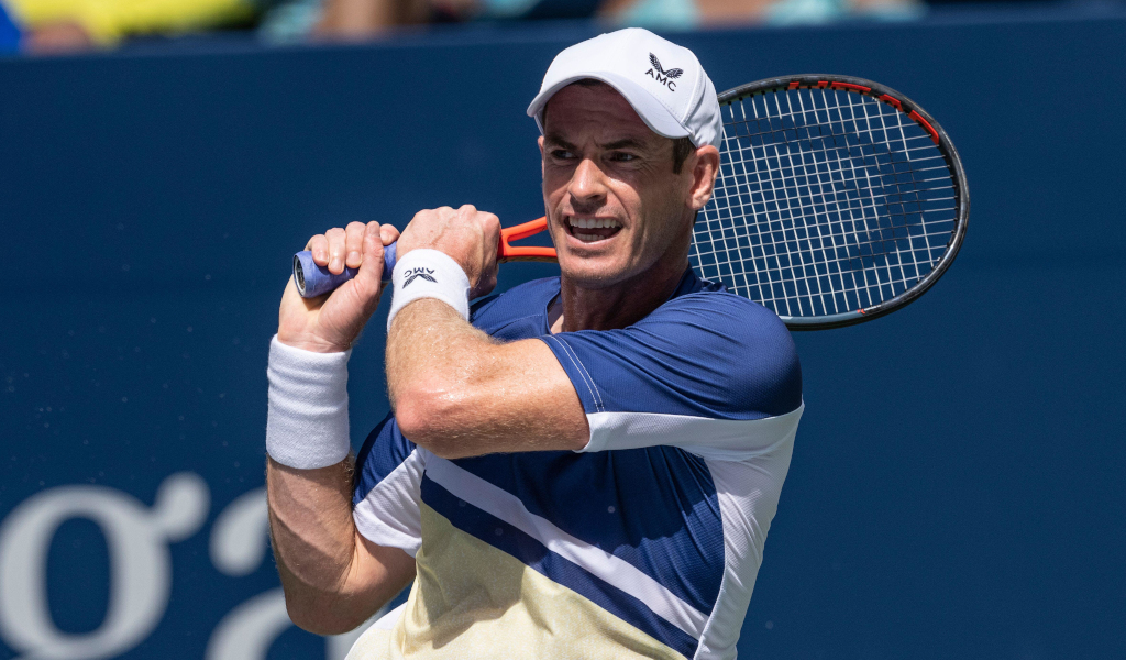 Andy Murray Powers Through to 2nd Round in Gijon Open