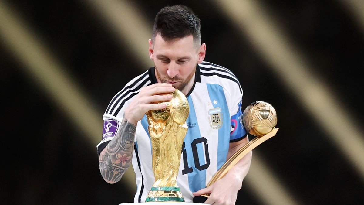 Lionel Messi, “The Best Football Player of 2022” - SportPaedia